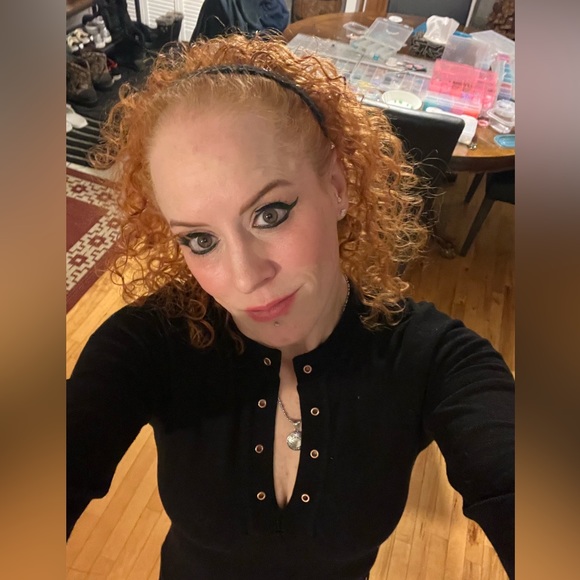 Meet your Posher, Claire🦂🐍🍀♏️☯️Celebrate this chance to be Alive & Breathing! - Picture 4 of 16